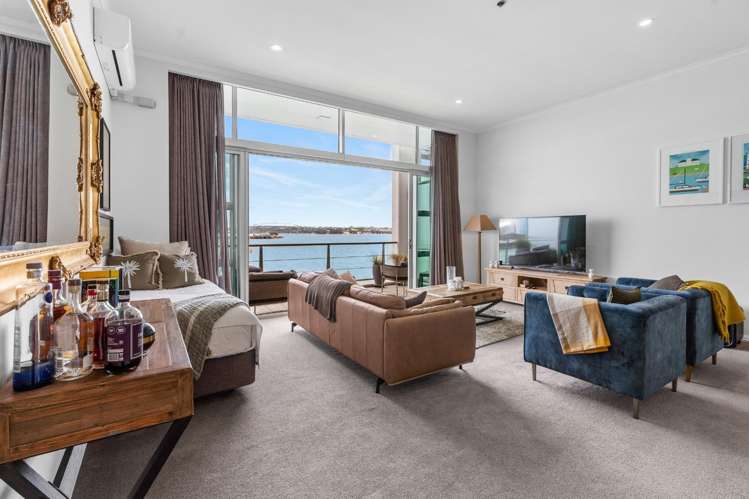 4/143 Quay Street 10015_2