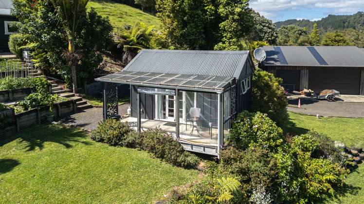 37 Kapowai Road Coroglen_12