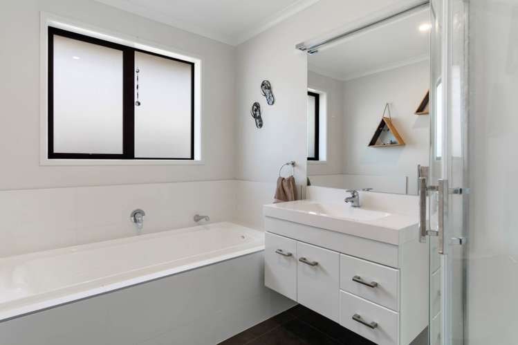 64 Westmuir Crescent Pokeno_18