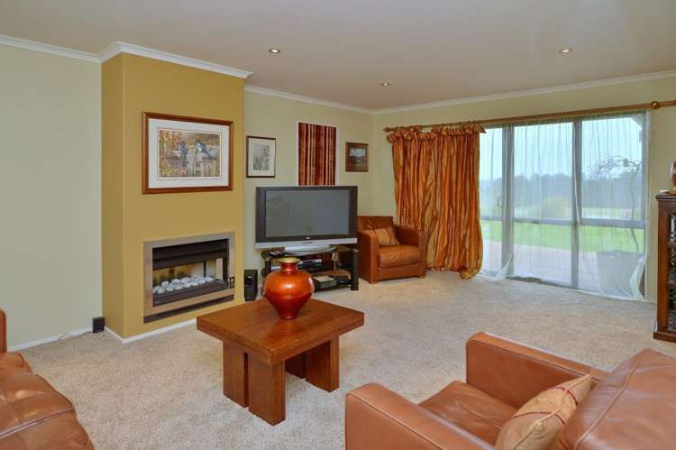 626 Carrs Road Loburn_9