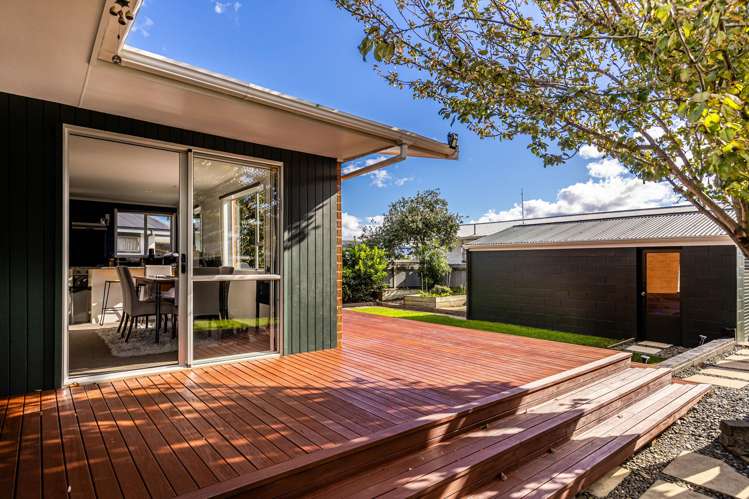 2 Lynley Crescent Blenheim Central_14