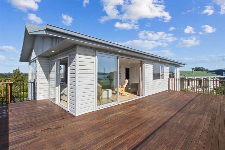 172 Torkar Road Clarks Beach_22