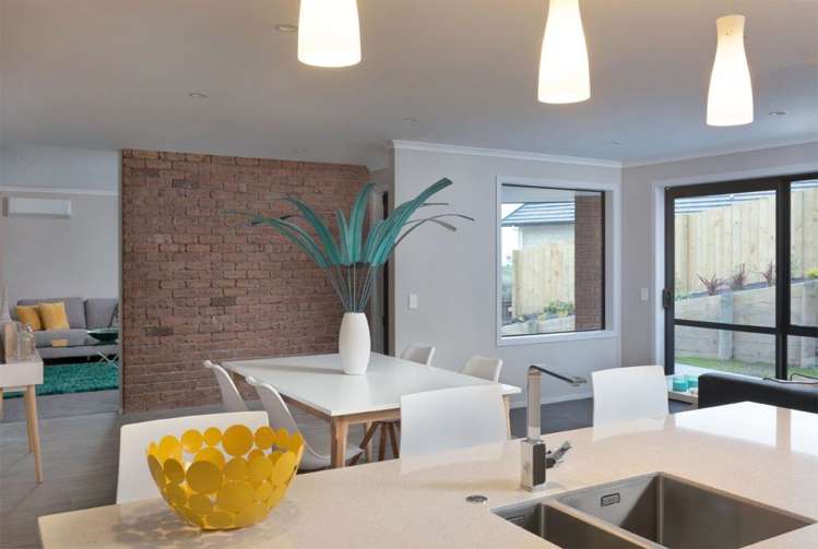 286 Ballintoy Park Drive Welcome Bay_5