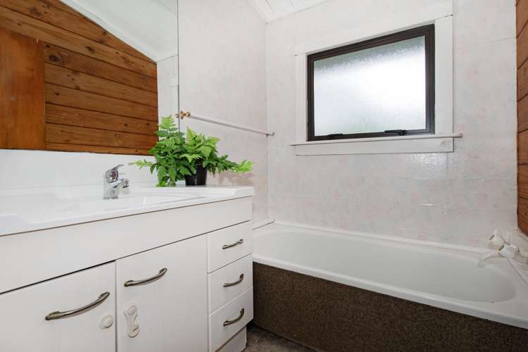 449 Kamo Road Te Kamo_12