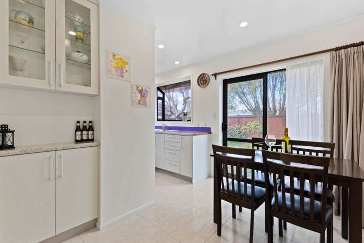 1/50 Vivian Wilson Drive Eastern Beach_8