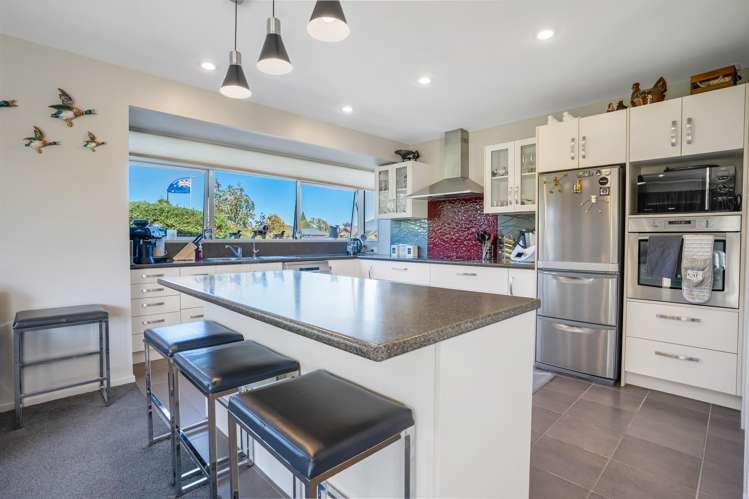 33 Longwood Drive Winton_5