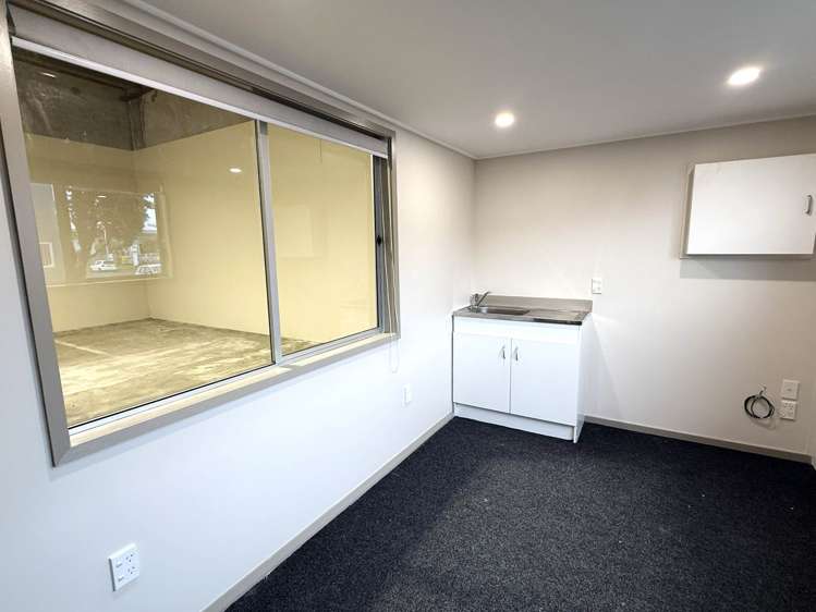 Unit 9/3 Brick Street Henderson_3