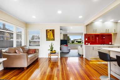 343 Kennedy Road_4