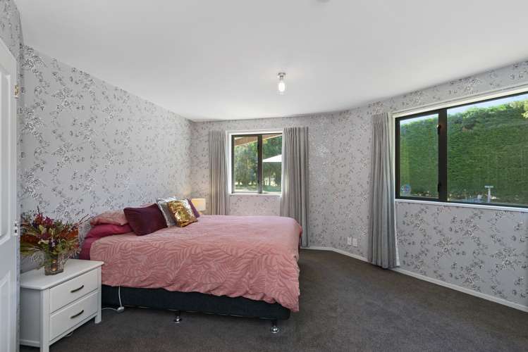 15 Park Road Motukarara_11