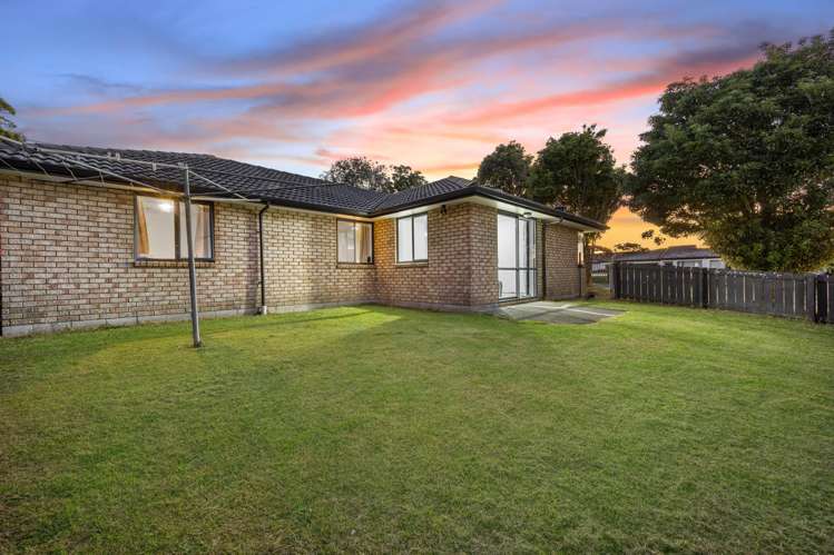 29 Woodbank Drive Glen Eden_14