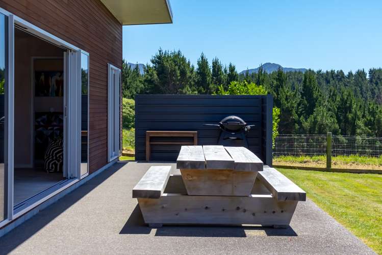 18 Rochdale Road Riversdale Beach_15