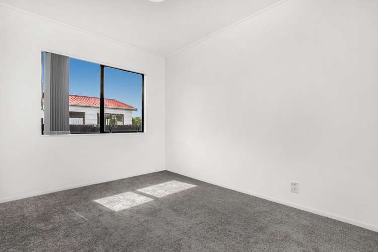 2/30 Gloucester Road Manurewa_6