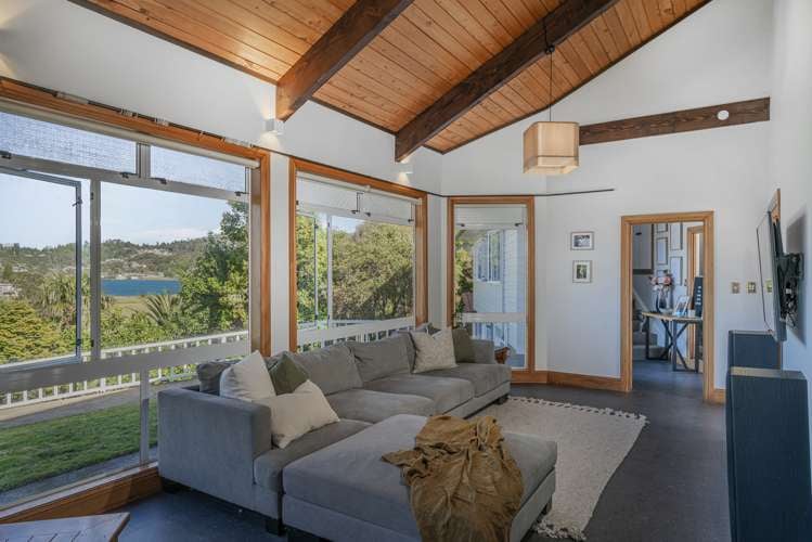 289 Main Road Tairua_7