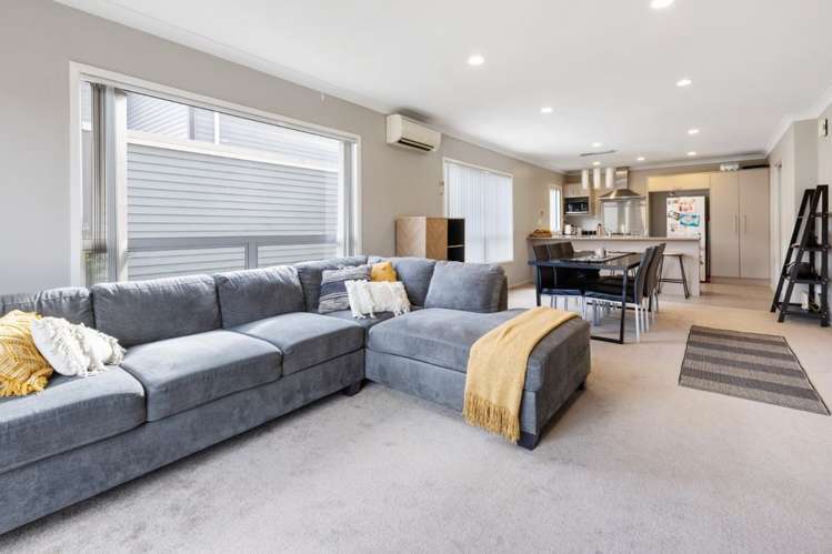 82a Kirton Drive Riverstone Terraces_5