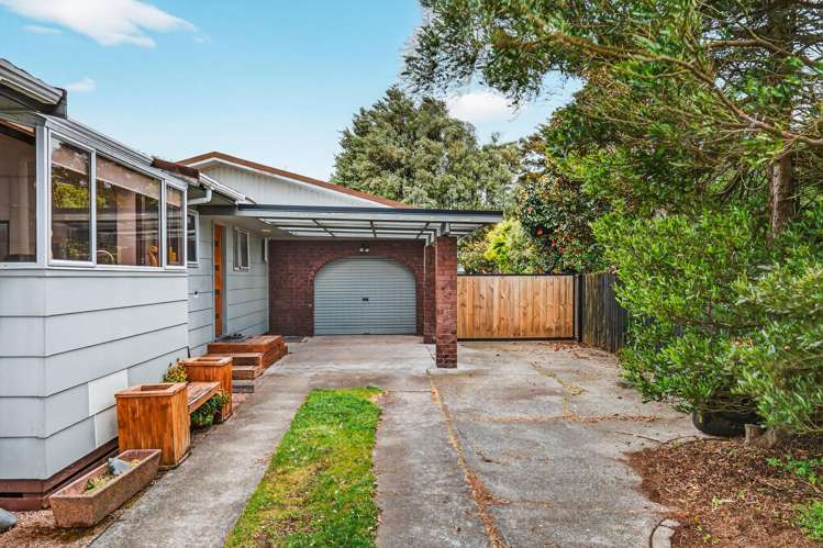 84 Hinemoa Avenue Taupo_25