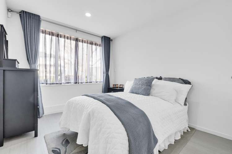 16 & 16A Mander Place_4