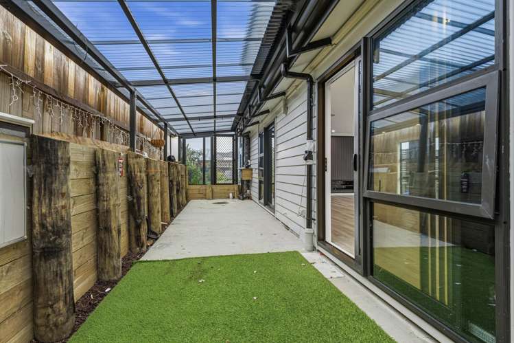 62 Castlebane Drive Flat Bush_5