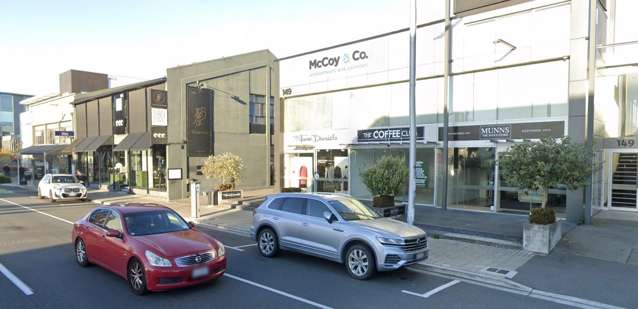 Retail Space Available – Prime Location on Victoria Street