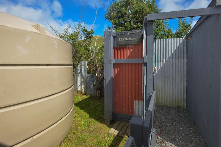 86a Fortescue Street Mahia_17