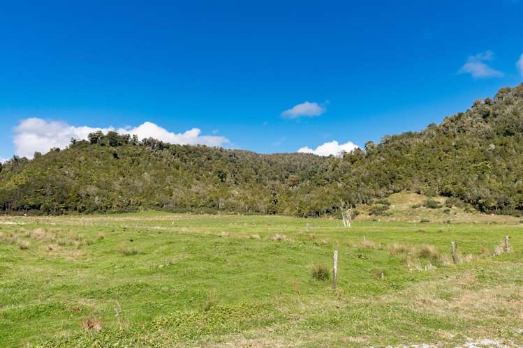 1084 Nikau Road, SH67 Mokihinui_29