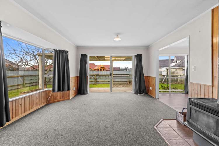 3 Kirkcaldie Grove Levin_5