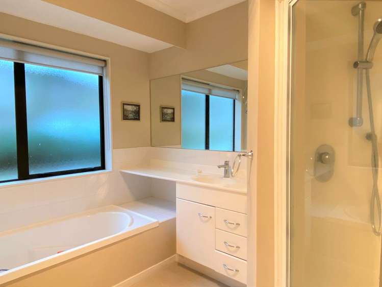 43 Caversham Drive Torbay_7