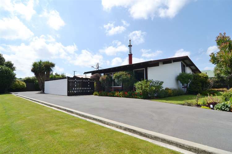 76 Racecourse Road Sockburn_22