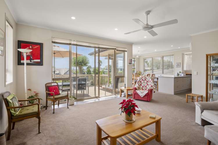 12 Mayall Avenue Beach Haven_11