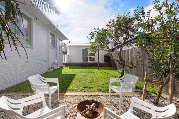 82 Hillcrest Road Papatoetoe_24