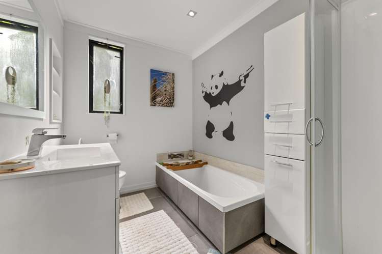37 Porterfield Street Macandrew Bay_14