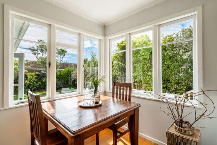 42a Old Lake Road Narrow Neck_16