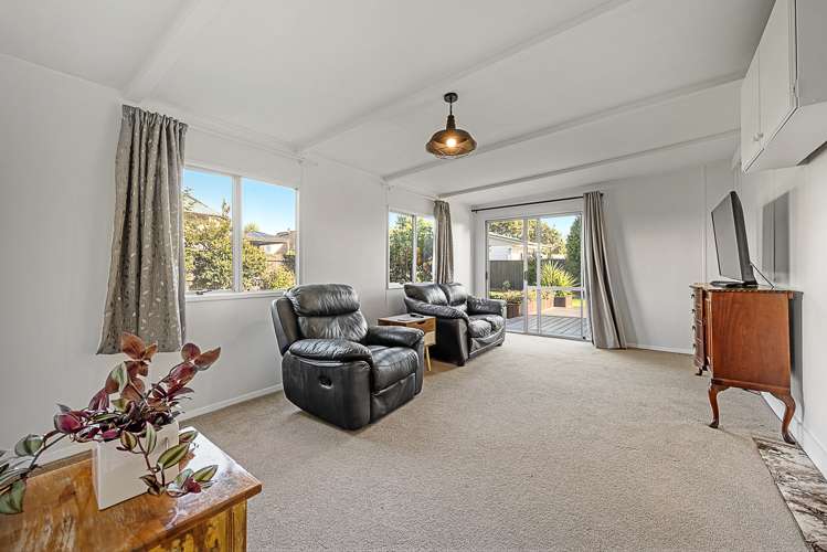 4a Cricklewood Lane Springlands_20