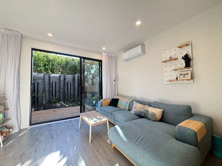 4/11 Jaemont Avenue Te Atatu South_5