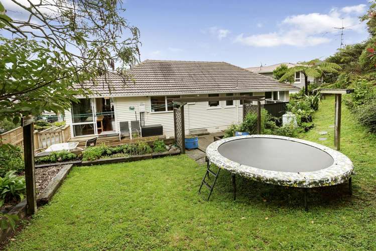 27 Magnolia Grove Maungaraki_17