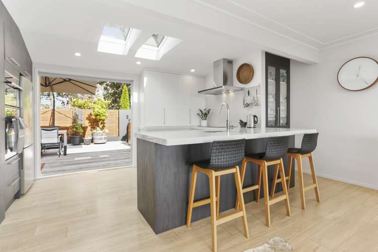 11 Elimar Drive Sunnyhills_7