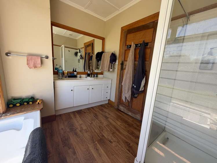 Gorge Road Gorge Road_11