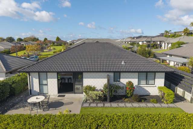 Easy-Care Living with Views and Community Charm