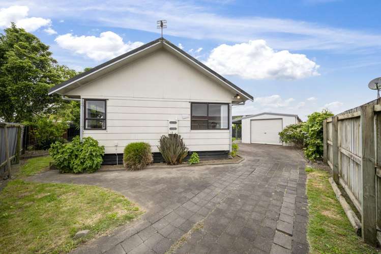 2/12 Edmund Hillary Ave Papakura_18