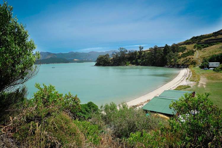 389 Marine Drive Charteris Bay_18