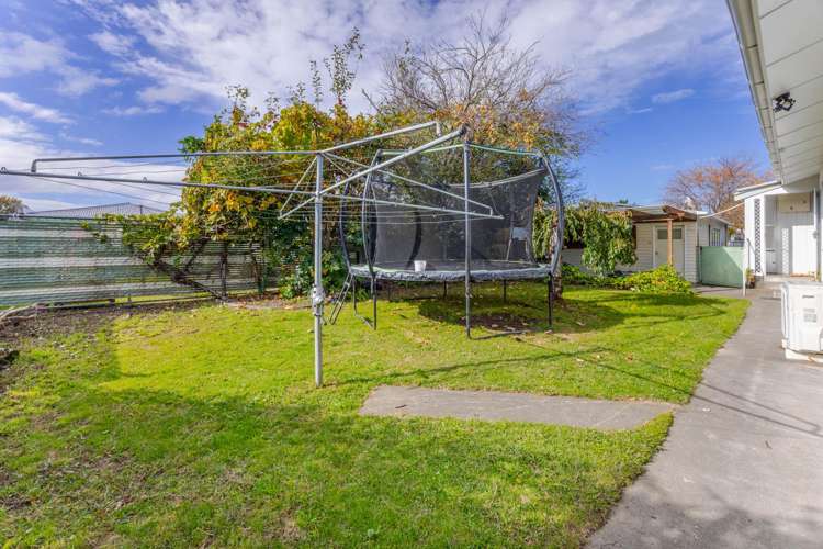 28 Wycliffe Street Onekawa_11