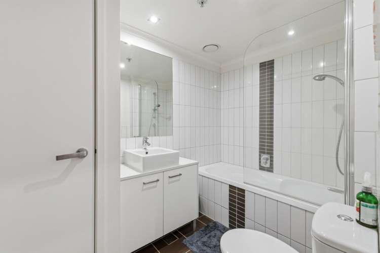 303/277 Maunganui Road Mt Maunganui_16