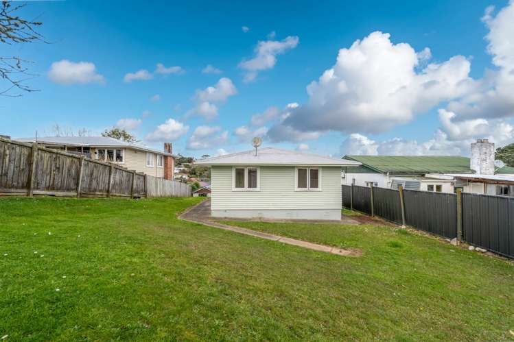 65 Rosamund Avenue New Windsor_18