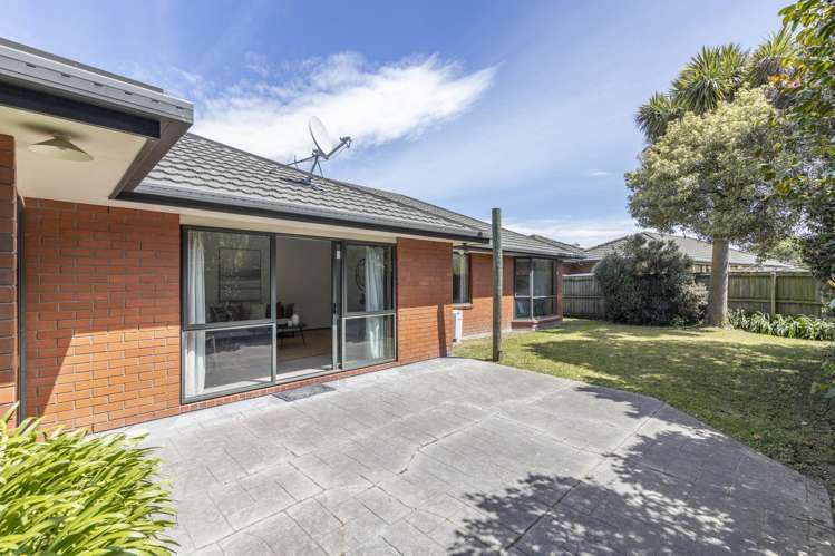 5 Cardigan Bay Place Addington_1
