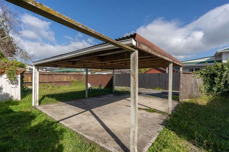 102 Cook Street Hamilton East_13