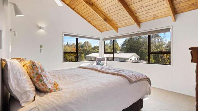 112 Taupahi Road 11211_3