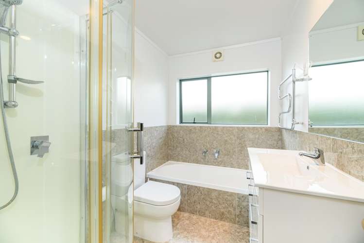 28a Mcfadzean Drive Blockhouse Bay_19