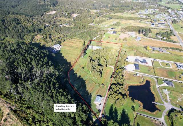 171 Coulson Road Paroa_1