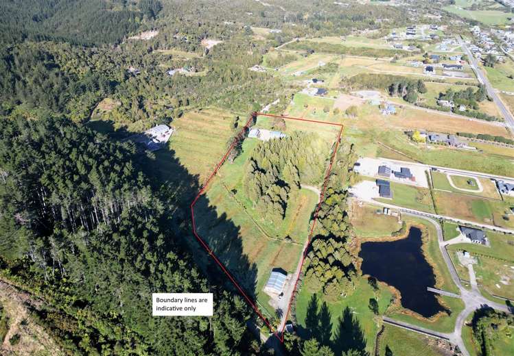 171 Coulson Road Paroa_1