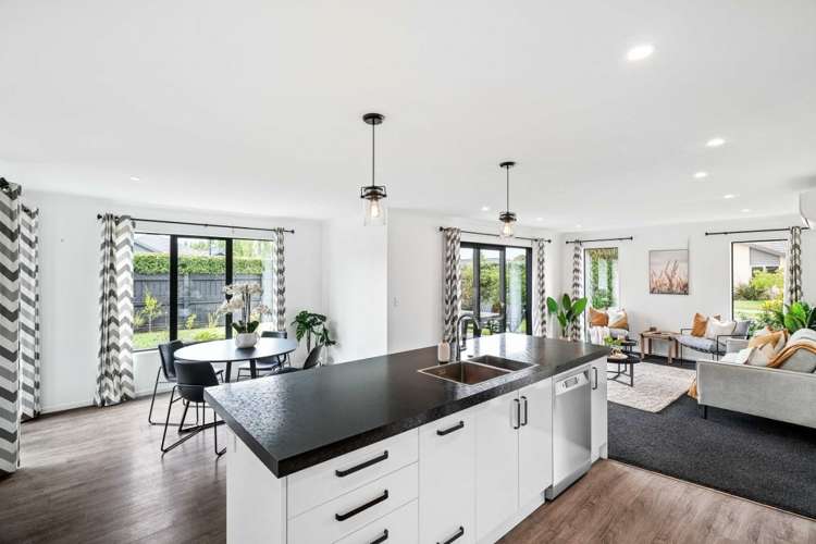 2 Blunden Road Lincoln_9