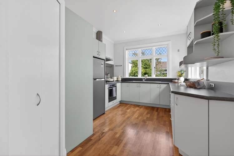 8 Ava Street Petone_9